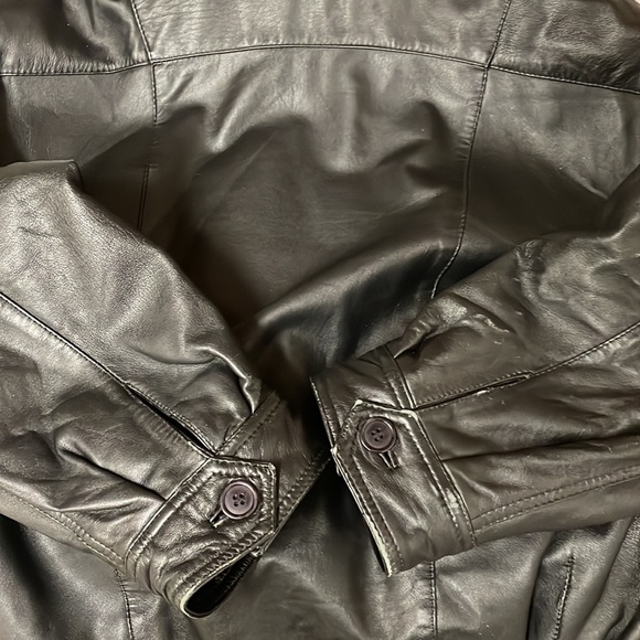 ⭐️HP⭐️Leather Jacket 52 - Picture 11 of 12